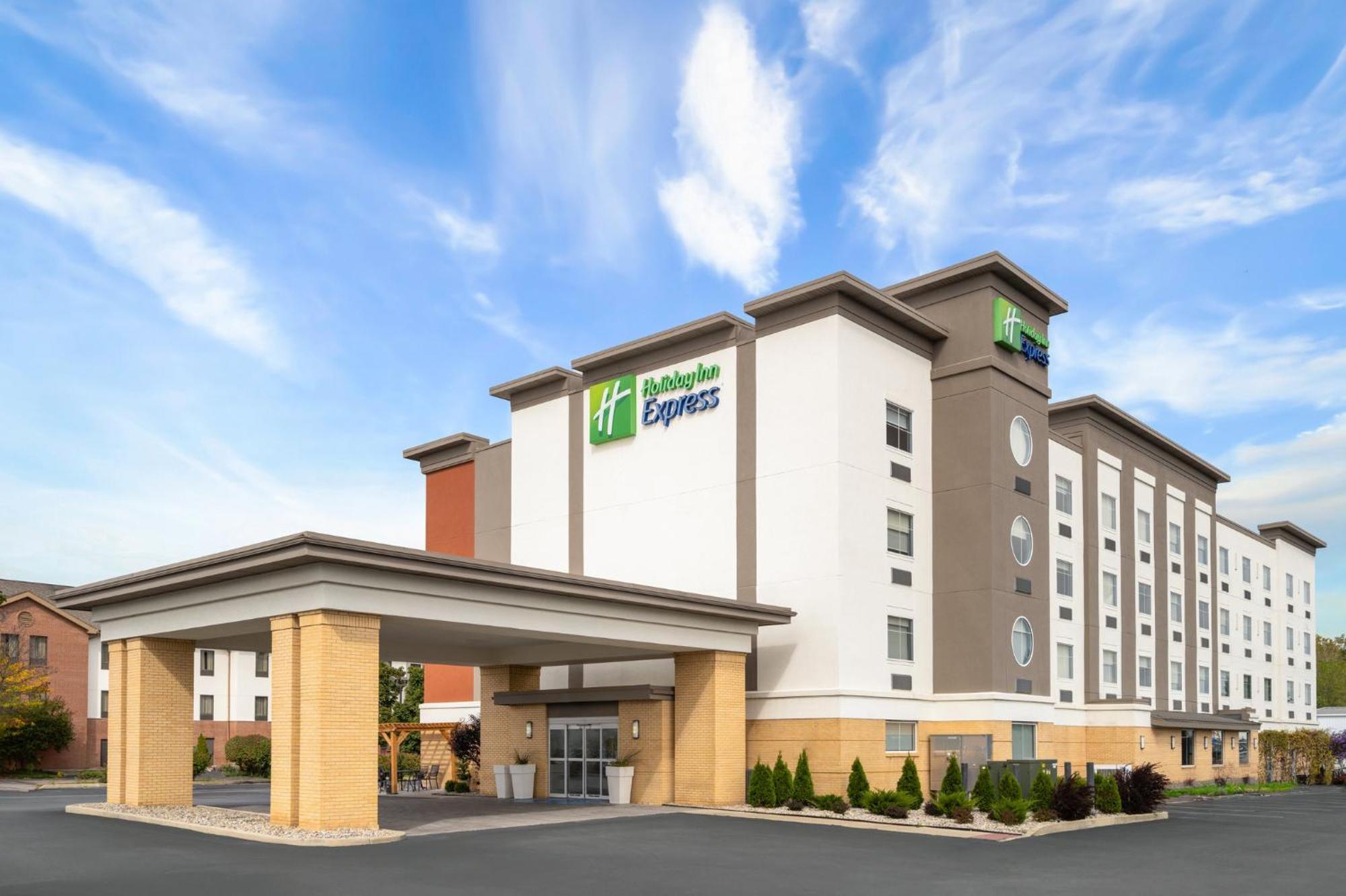 Holiday Inn Express Toledo North By Ihg Eksteriør bilde